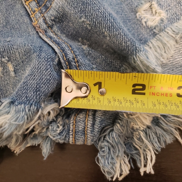 Carmer Denim Titania Bottom Fly High Rise Short Size 26 - Picture 11 of 11